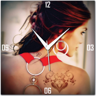 72% OFF on Amore Tattoo Girl Analog Wall Clock Multicolor 72% OFF on Amore Tattoo Girl Analog Wall Clock Multicolor