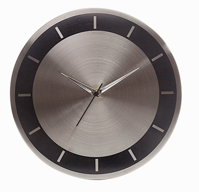 45% OFF on Saffron India Accent Plain Silver Wc Analog Wall Clock Shiny Silver