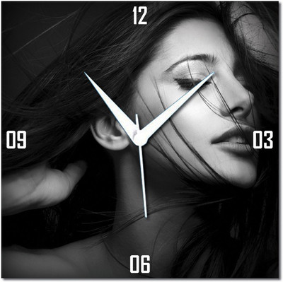 70% OFF on WebPlaza beautiful 320 Analog Wall Clock Multicolor