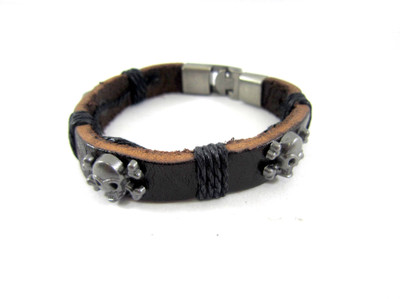 77% OFF on Streetsoul Men Wrist Band